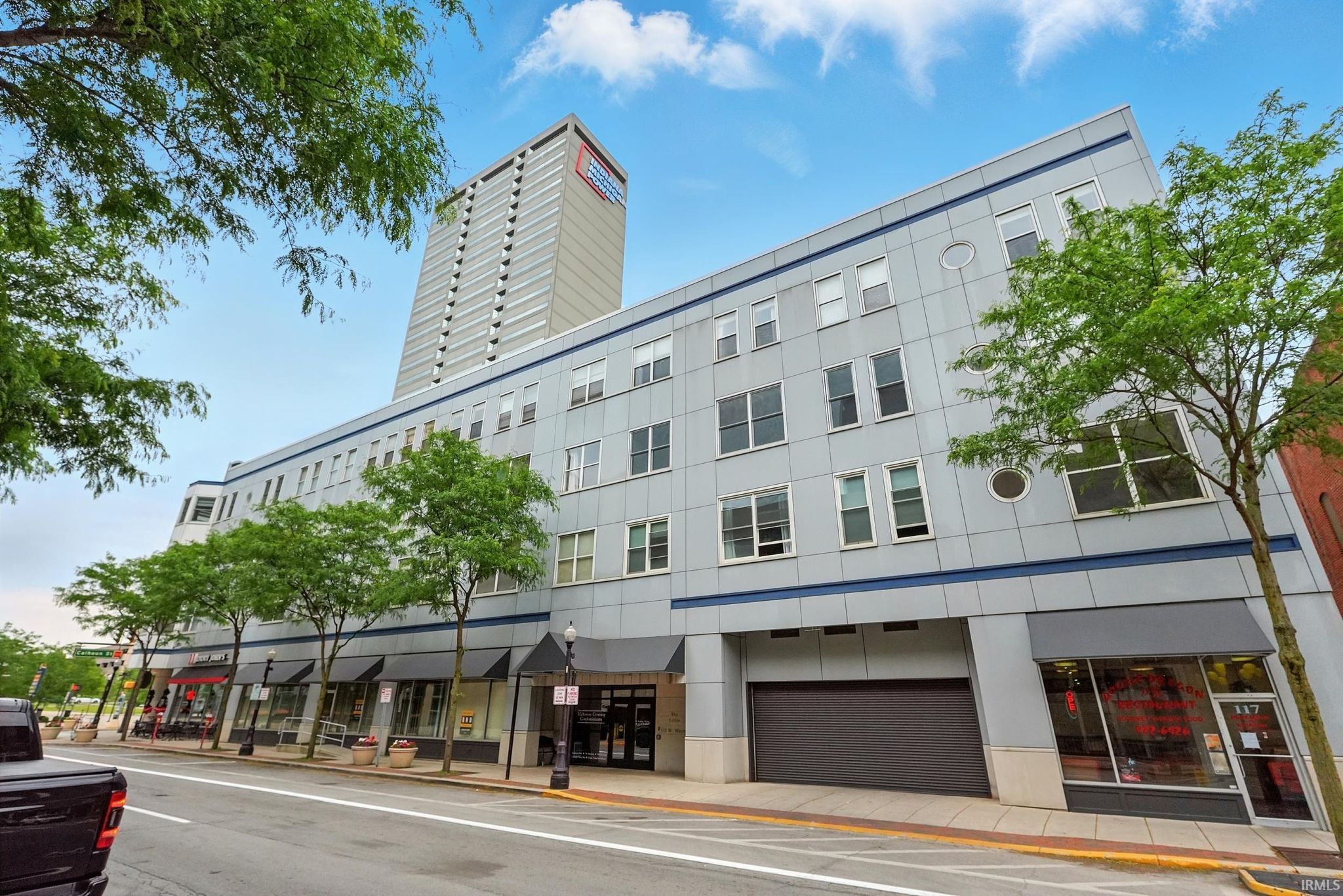 113 W Wayne Street 311