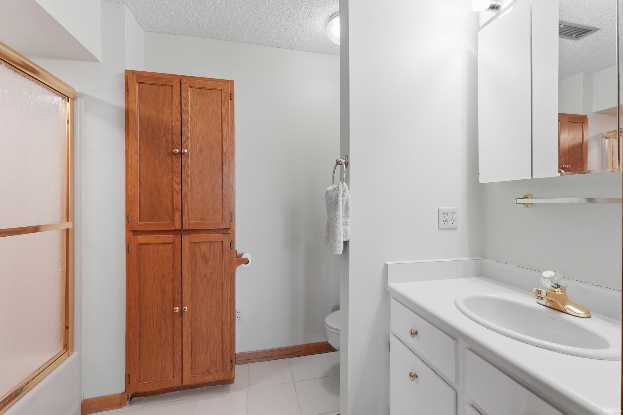 Image of 1629 E Bair Road