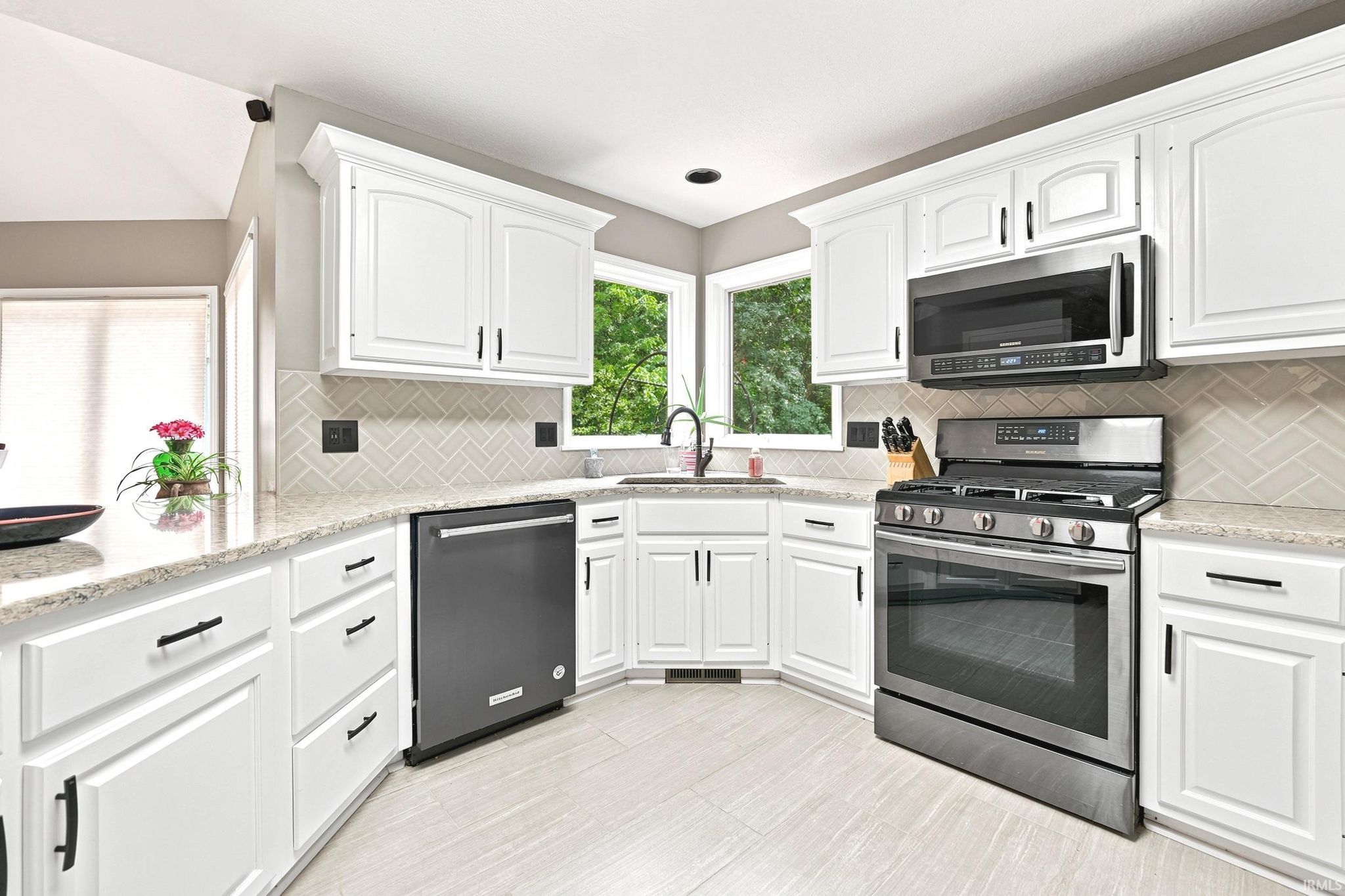 Image of 10902 Sherrelwood Court