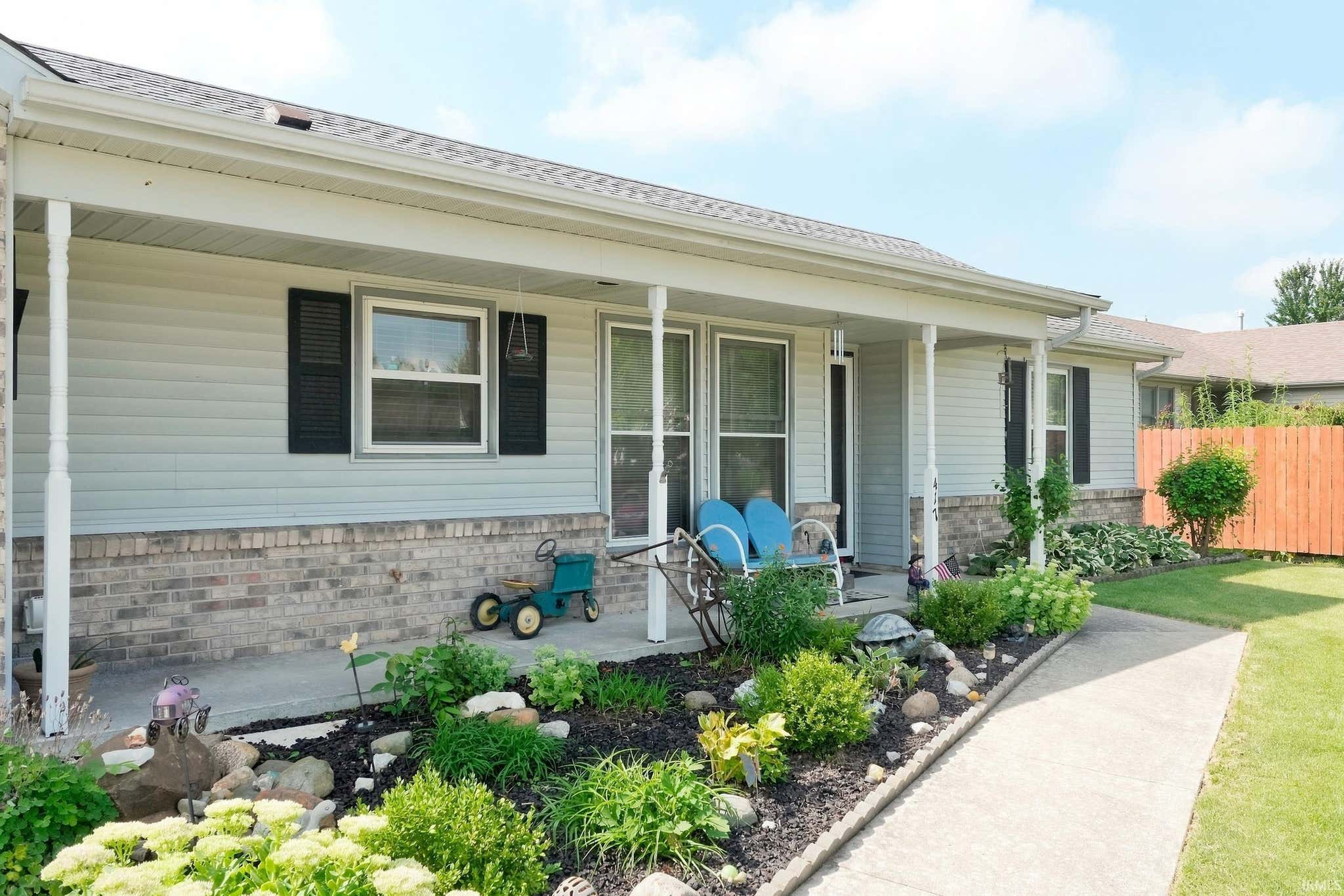 Image of 417 W Woodcreek Drive