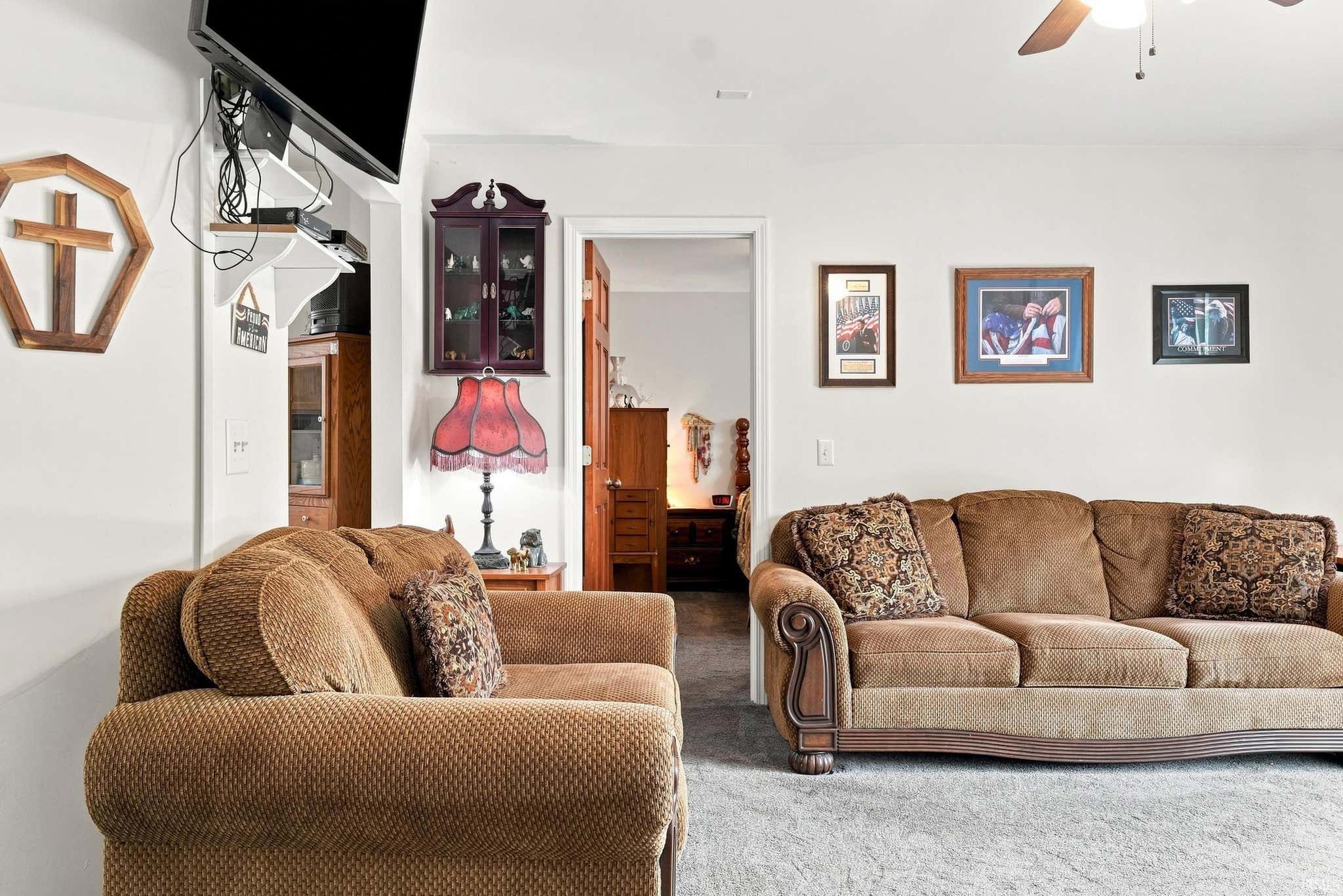 Image of 417 W Woodcreek Drive