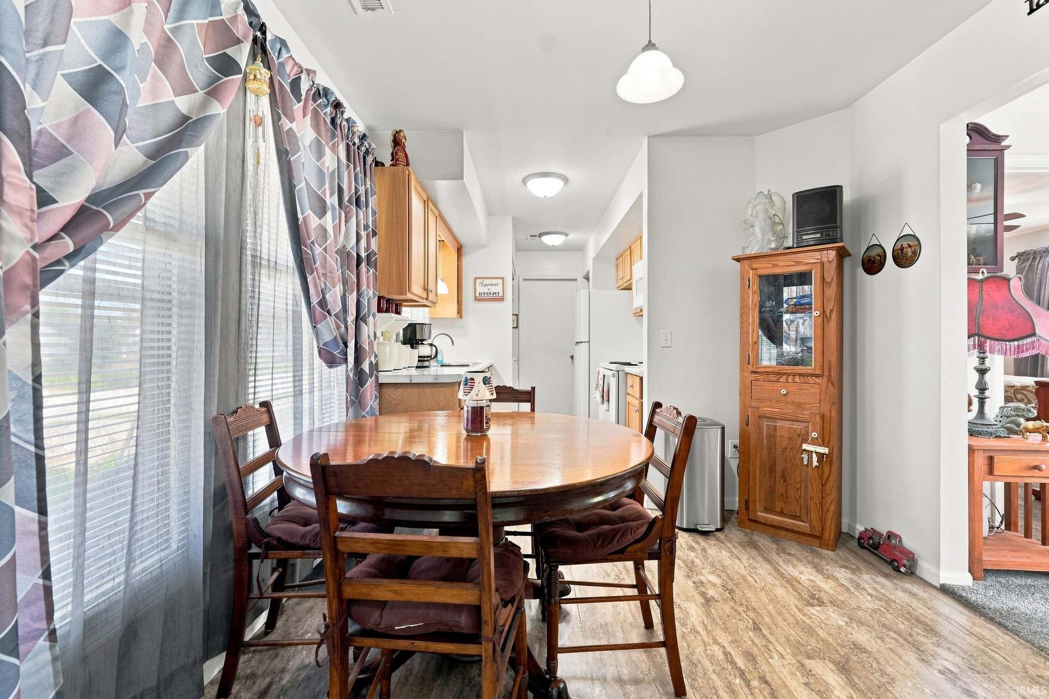 Image of 417 W Woodcreek Drive