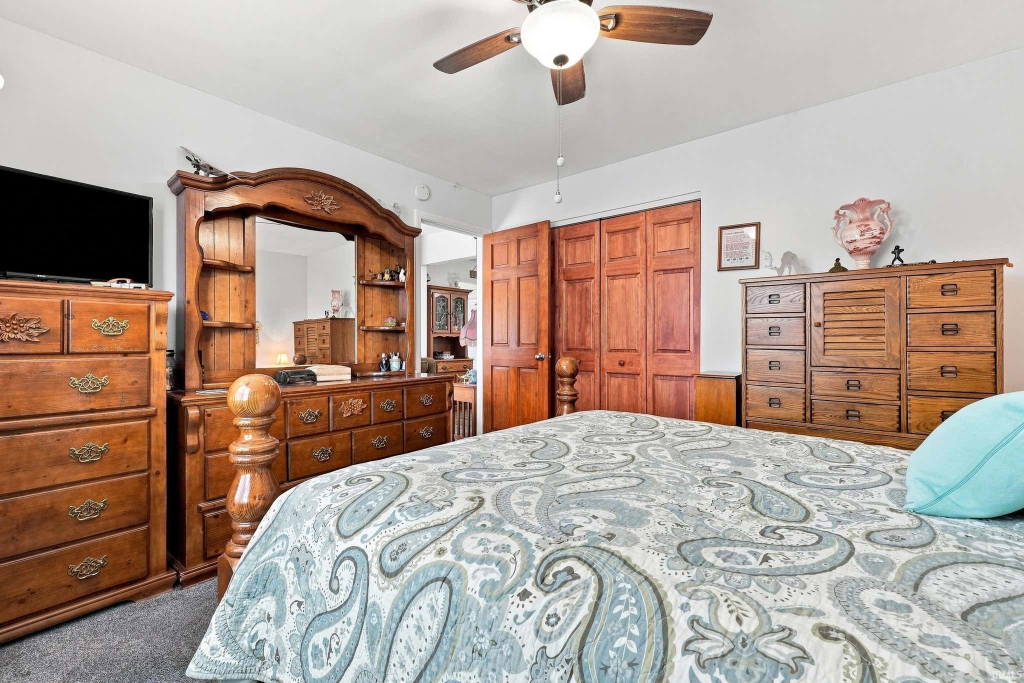 Image of 417 W Woodcreek Drive