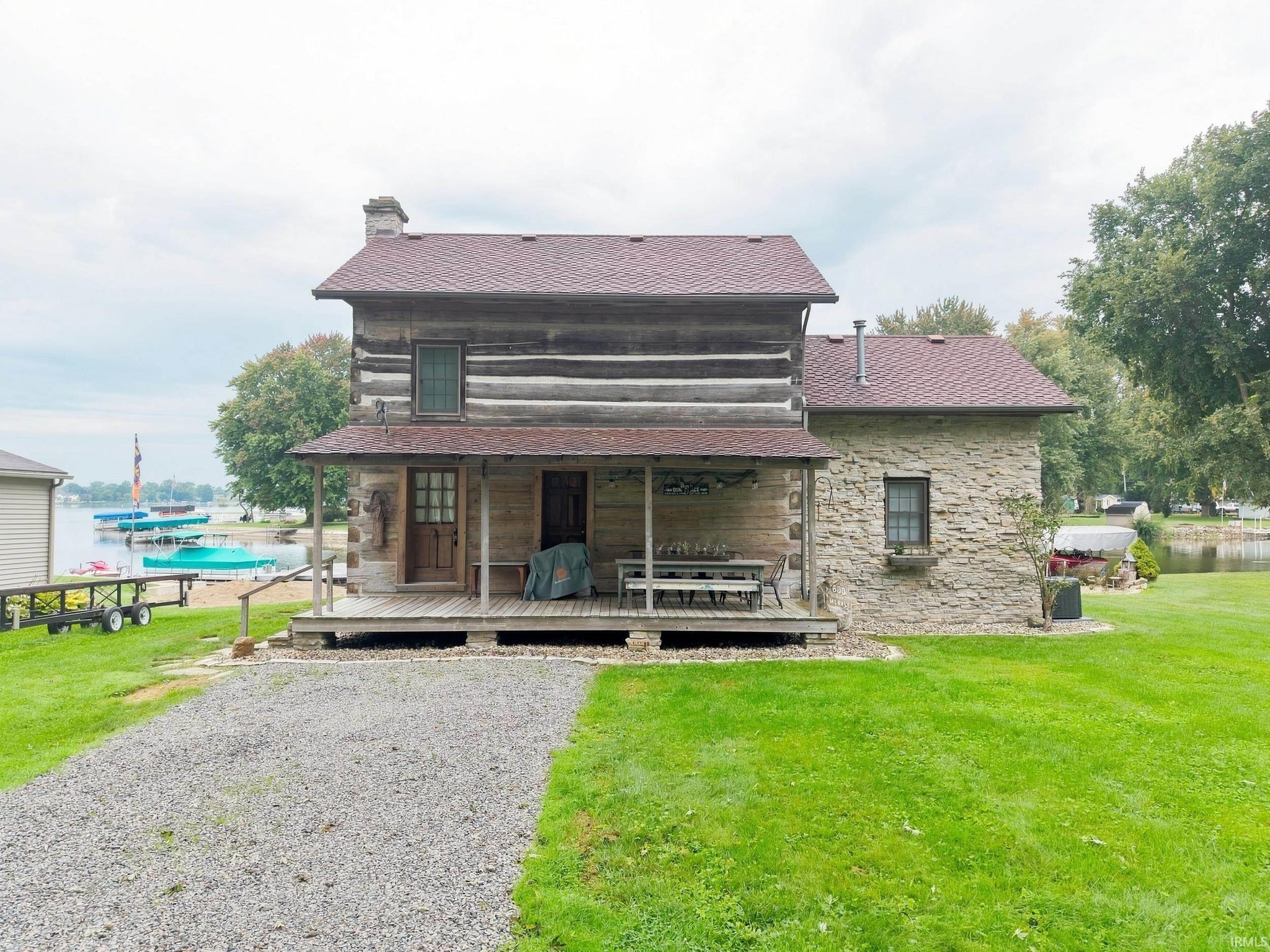600 LN 136 Turkey Lake